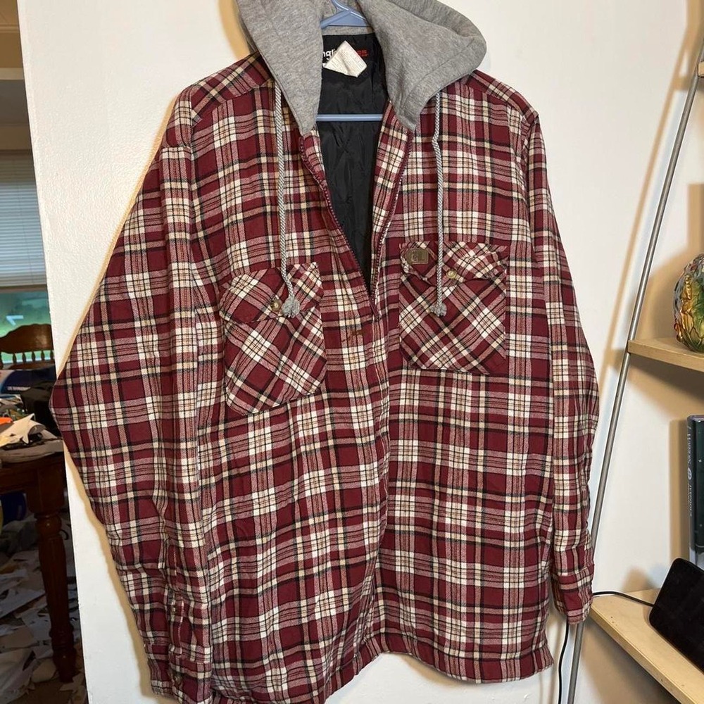 Wrangler Riggs white and red plaid flannel work jacket